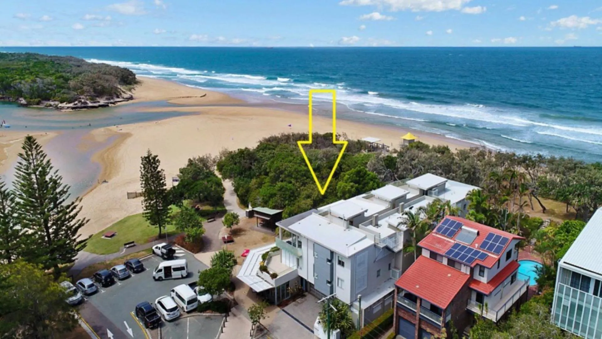 Surfside One Unit 1 Apartment Kawana Waters